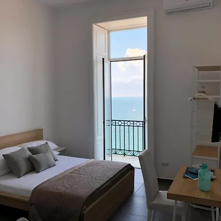 Bed & Breakfast Lux 3*