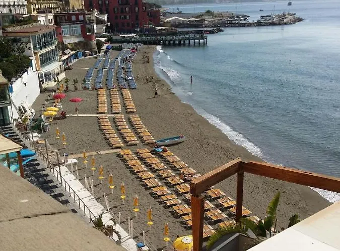 Lux فندق مبيت وإفطار نابولي