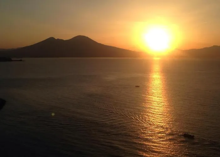 Lux فندق مبيت وإفطار