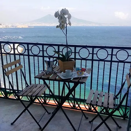 Bed & Breakfast Lux Naples